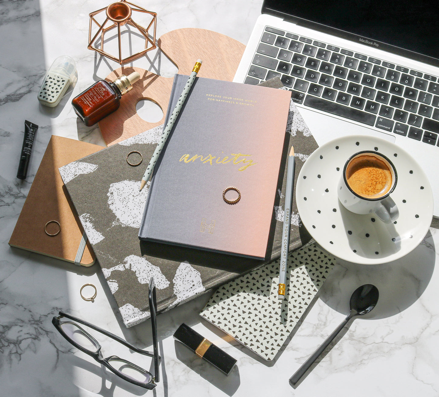 Explore Your Inner World |Anxiety Journal - The Happiness Planner®